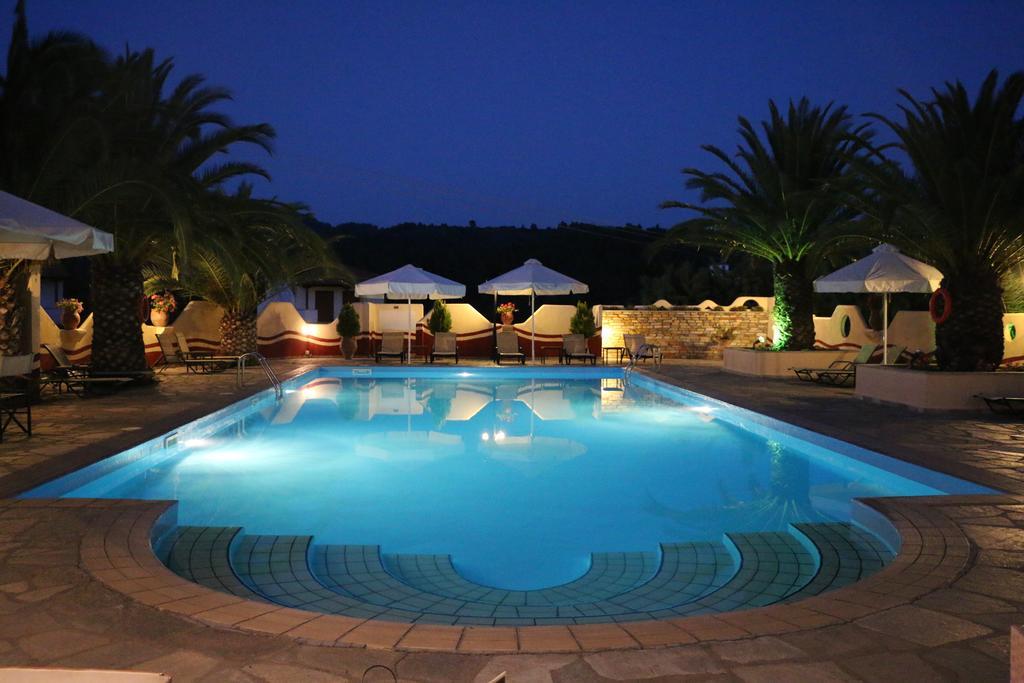 Kelyfos Hotel Neos Marmaras Exterior foto