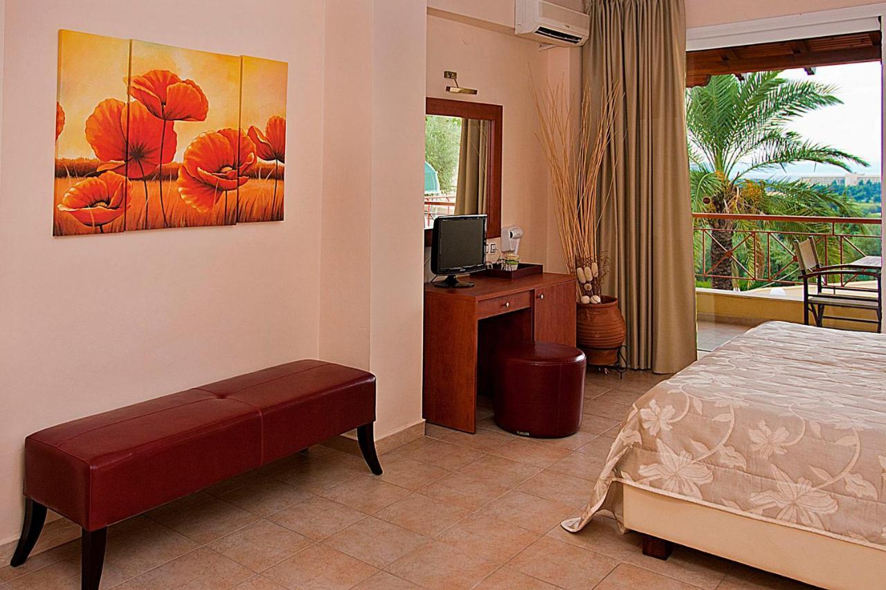 Kelyfos Hotel Neos Marmaras Habitación foto